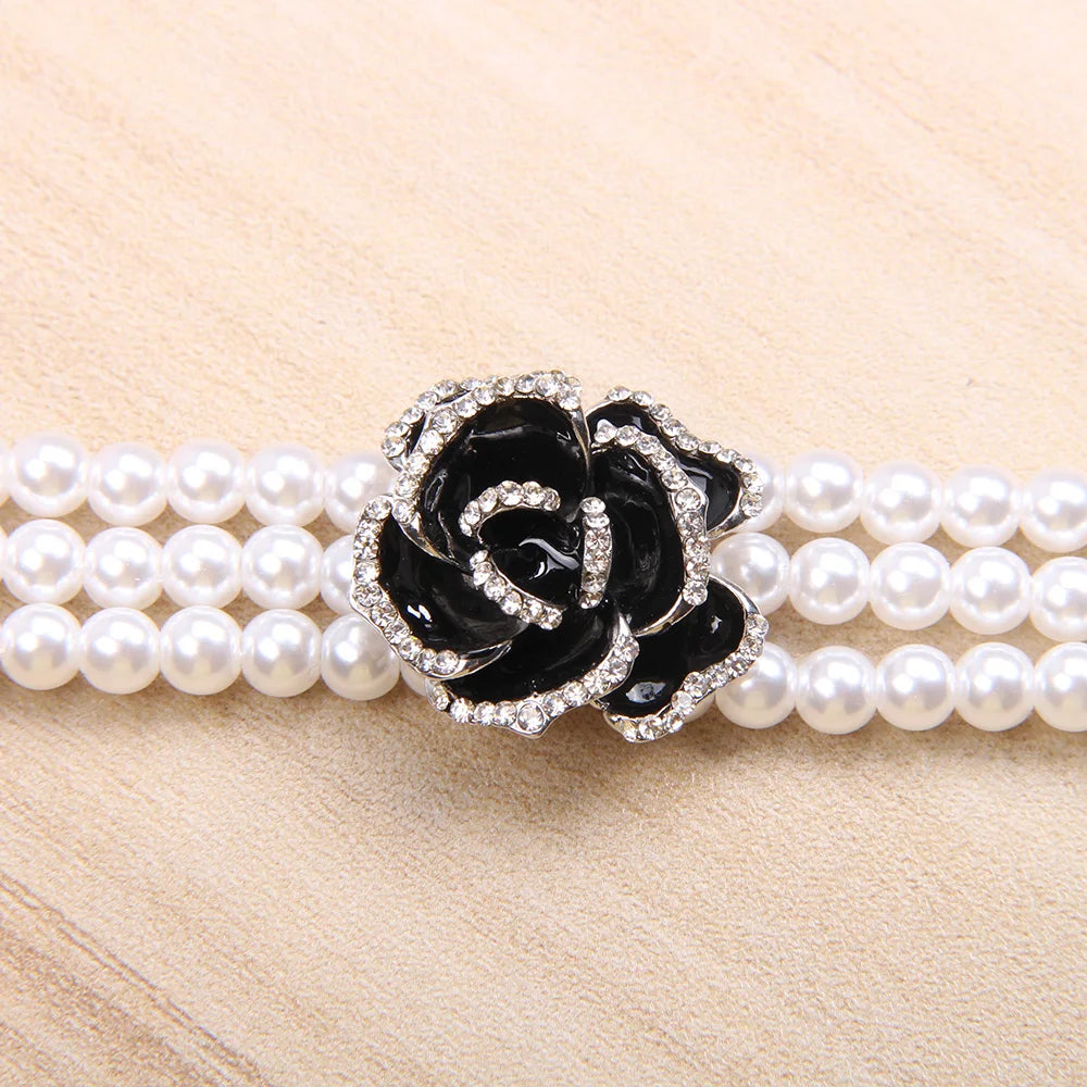 3 Rows Dog Pet Pearls Necklace Collar Bling Rhinestones Rose Charm Pendant Puppy Wedding Jewelry