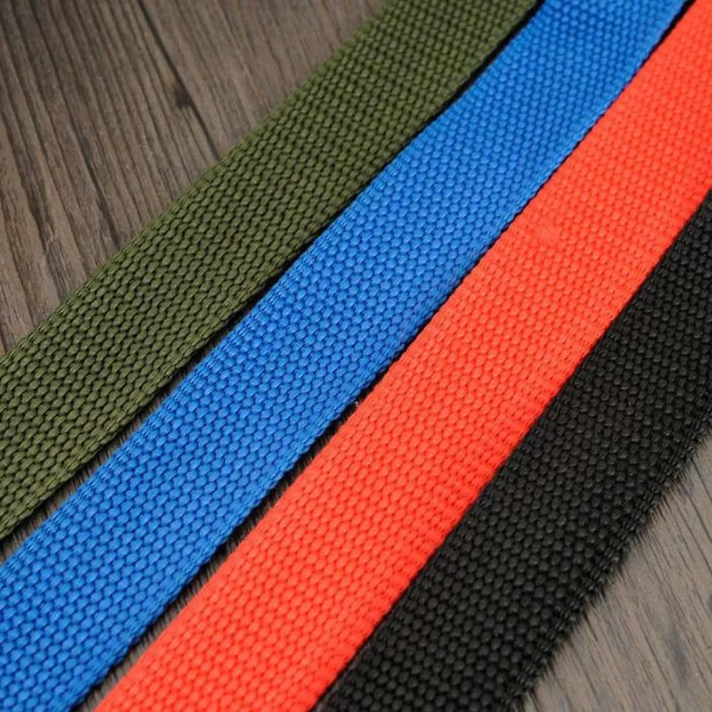 1PC Pet Car Safety Buckle Car Pet Safety Belt,
 Suitable for Small and Medium-sized Dogs, 
Pet Out Safety Supplies