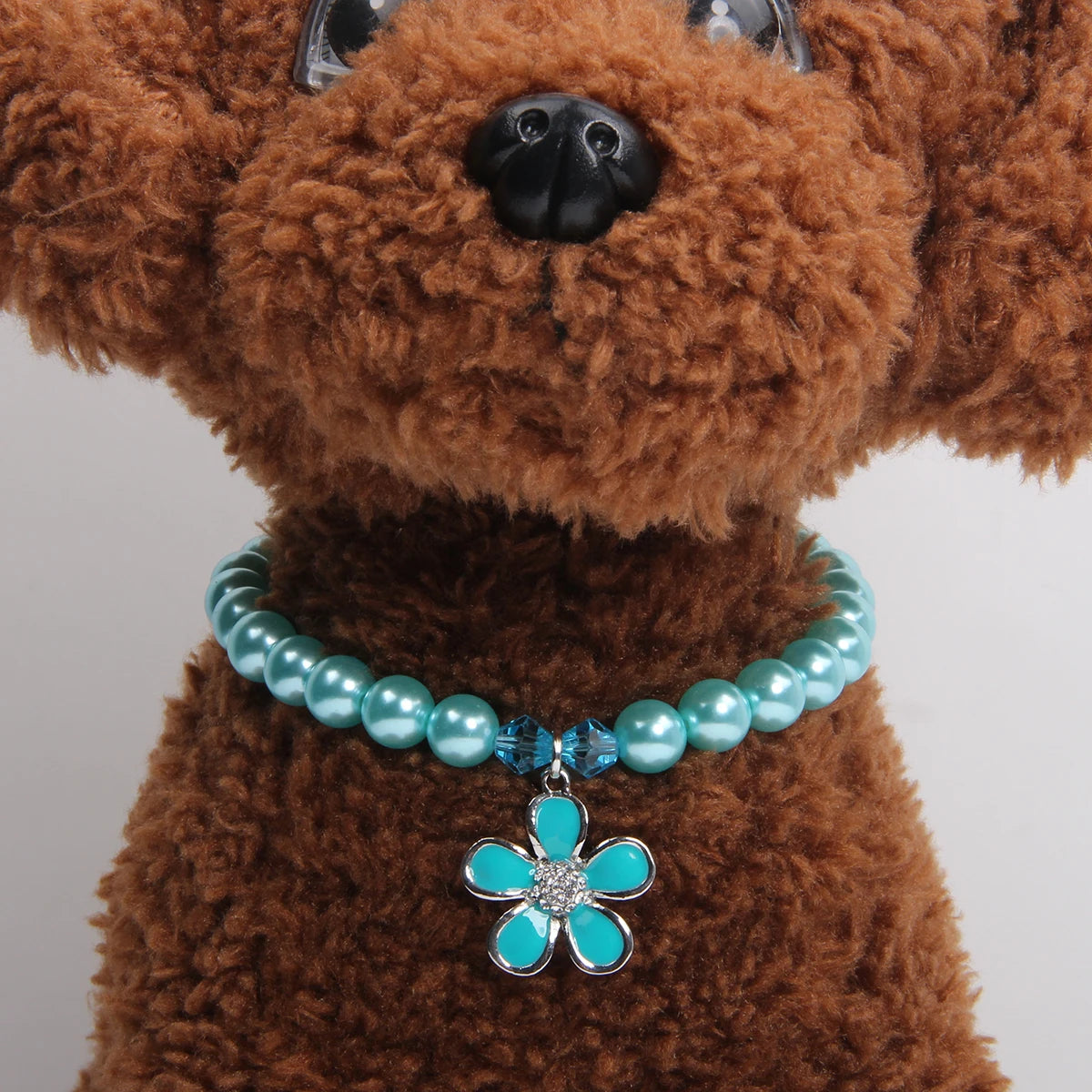 Dog Pearls Necklace Collar Rhinestones with Flower Charm Pet Puppy Jewelry For Female Dogs Cats